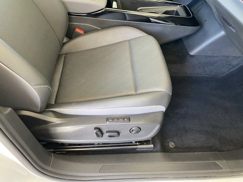 Used 2023 Volkswagen ID.4 Pro S RWD image 36