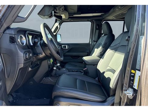 New 2026 Jeep Wrangler Sahara image 10