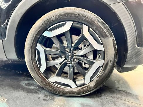 Used 2023 Kia Telluride EX w/ EX Captain's Chair Package AWD/4WD image 25