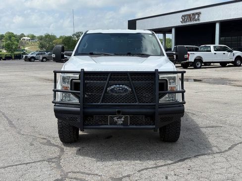 Used 2021 Ford F250 XL w/ Power Equipment Group image 2
