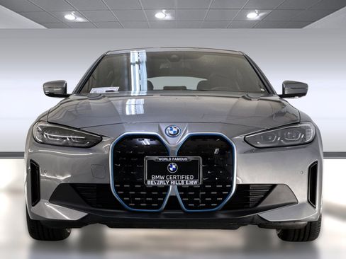 Certified 2023 BMW i4 eDrive40 w/ Premium Package image 5