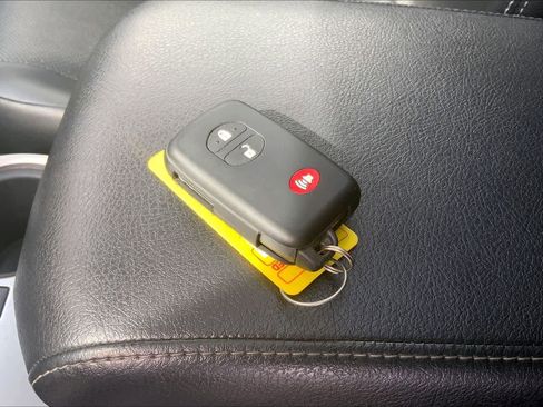 Used 2018 Toyota 4Runner Limited image 20