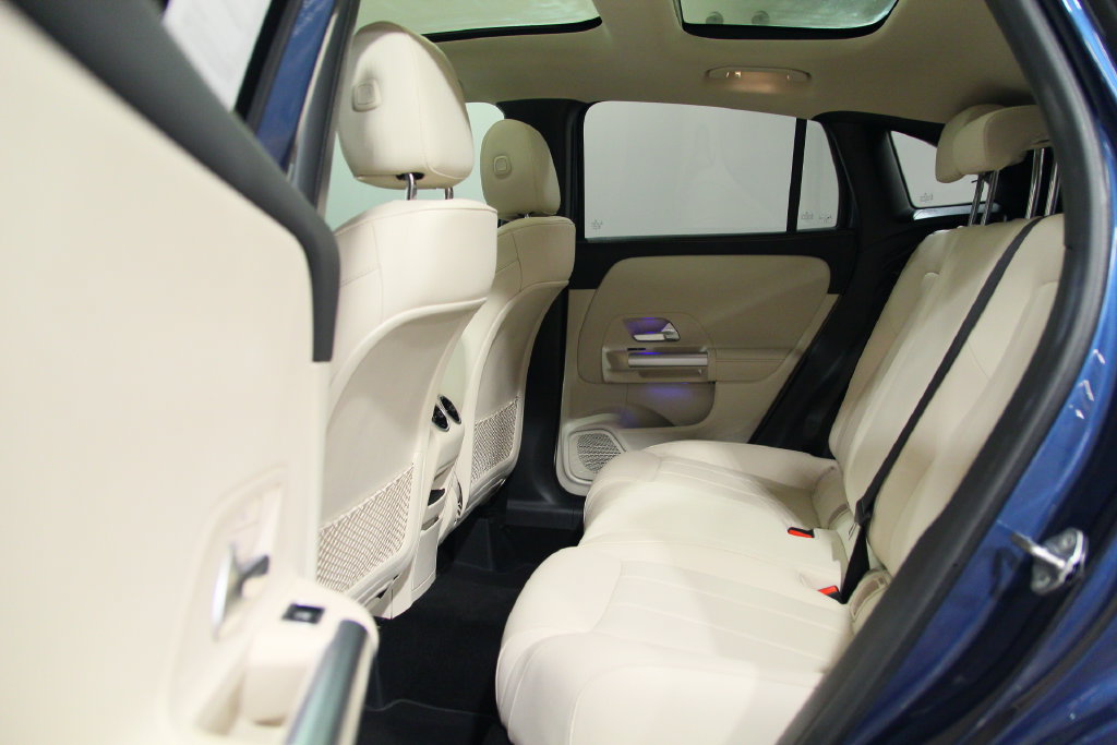 Certified 2023 Mercedes-Benz GLA 250 image 28