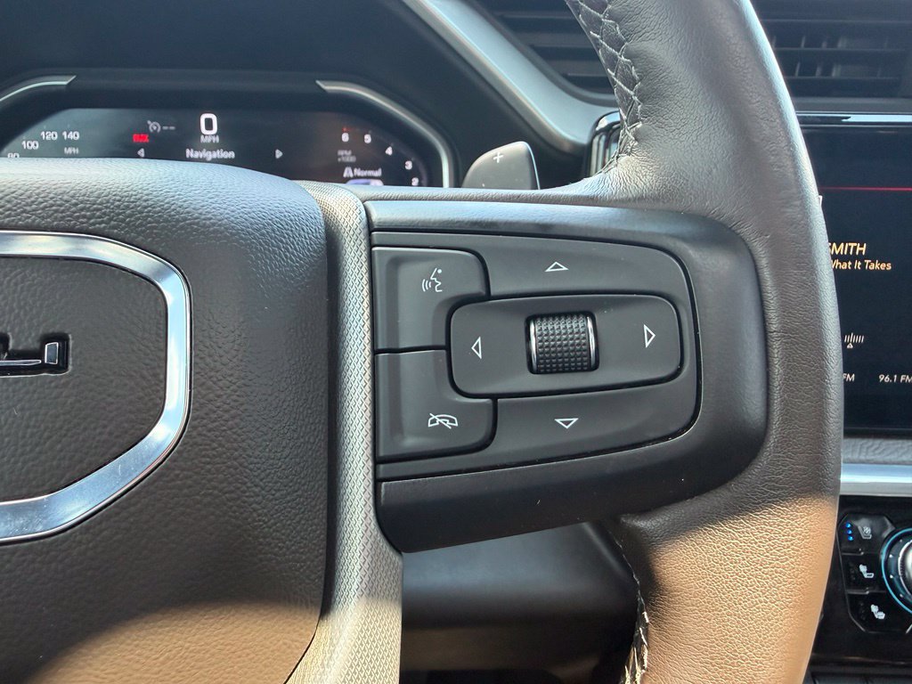 Used 2023 GMC Sierra 1500 Denali w/ Denali Carbonpro Edition AWD/4WD image 32