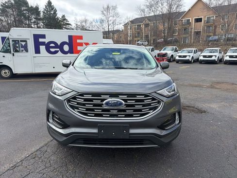 Used 2021 Ford Edge SEL w/ Convenience Package image 2