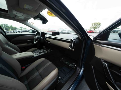 Used 2025 MAZDA CX-50 AWD 2.5 S w/ Premium Package image 26