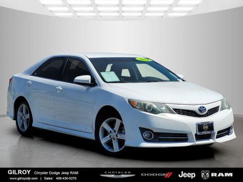Used 2014 Toyota Camry SE w/ Fleet Convenience Package FWD image 1