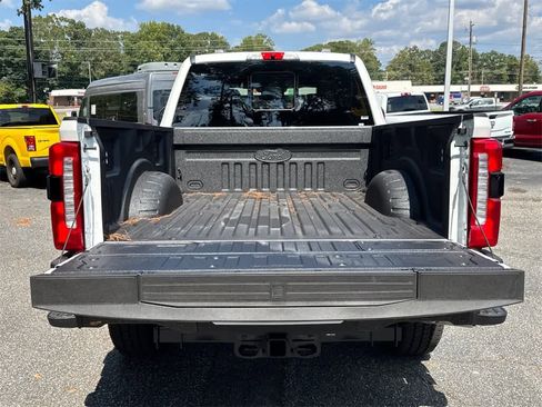 New 2025 Ford F350 King Ranch w/ FX4 Off-Road Package image 16