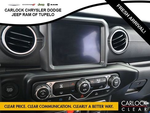 Used 2022 Jeep Wrangler Sahara image 23