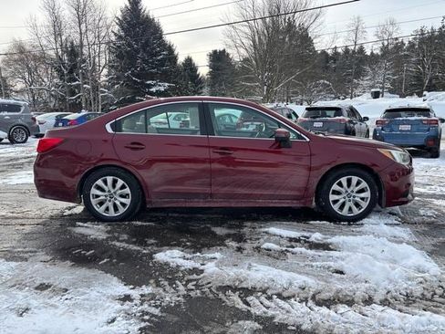 Used 2016 Subaru Legacy 2.5i Premium image 8