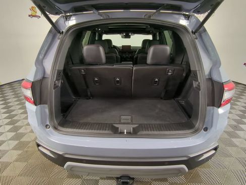 Used 2024 Honda Pilot TrailSport image 37
