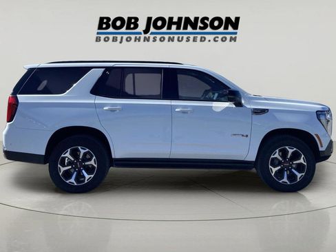 Used 2026 GMC Yukon AT4 w/ AT4 Premium Package AWD/4WD image 2
