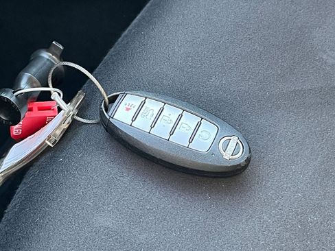 Used 2025 Nissan Altima 2.5 SV image 21