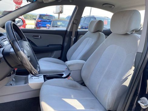Used 2008 Hyundai Elantra GLS FWD image 12