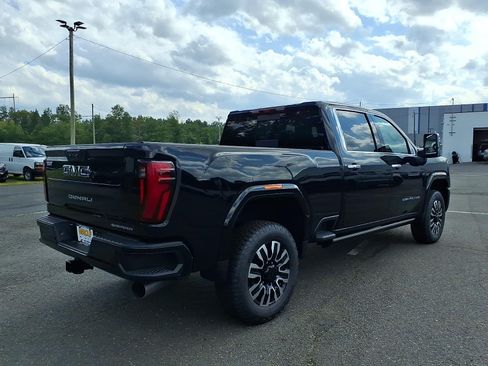New 2026 GMC Sierra 2500 Denali Ultimate w/ Max Trailering Package AWD/4WD image 6