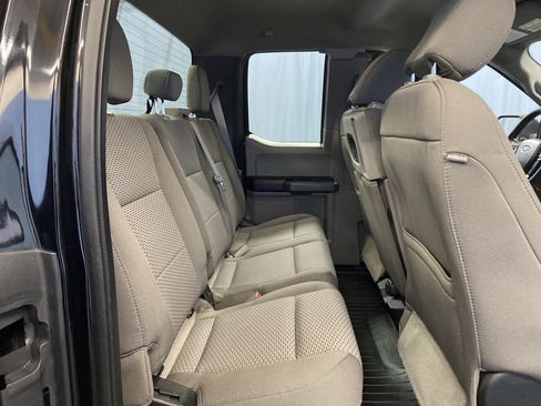 Used 2018 Ford F150 XLT w/ Equipment Group 302A Luxury image 31