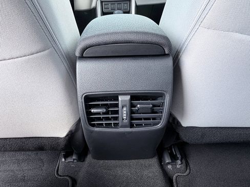 Used 2023 Toyota Corolla Cross L FWD image 26