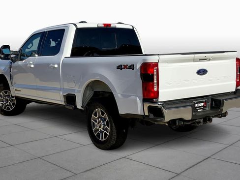 Used 2024 Ford F250 Lariat image 11