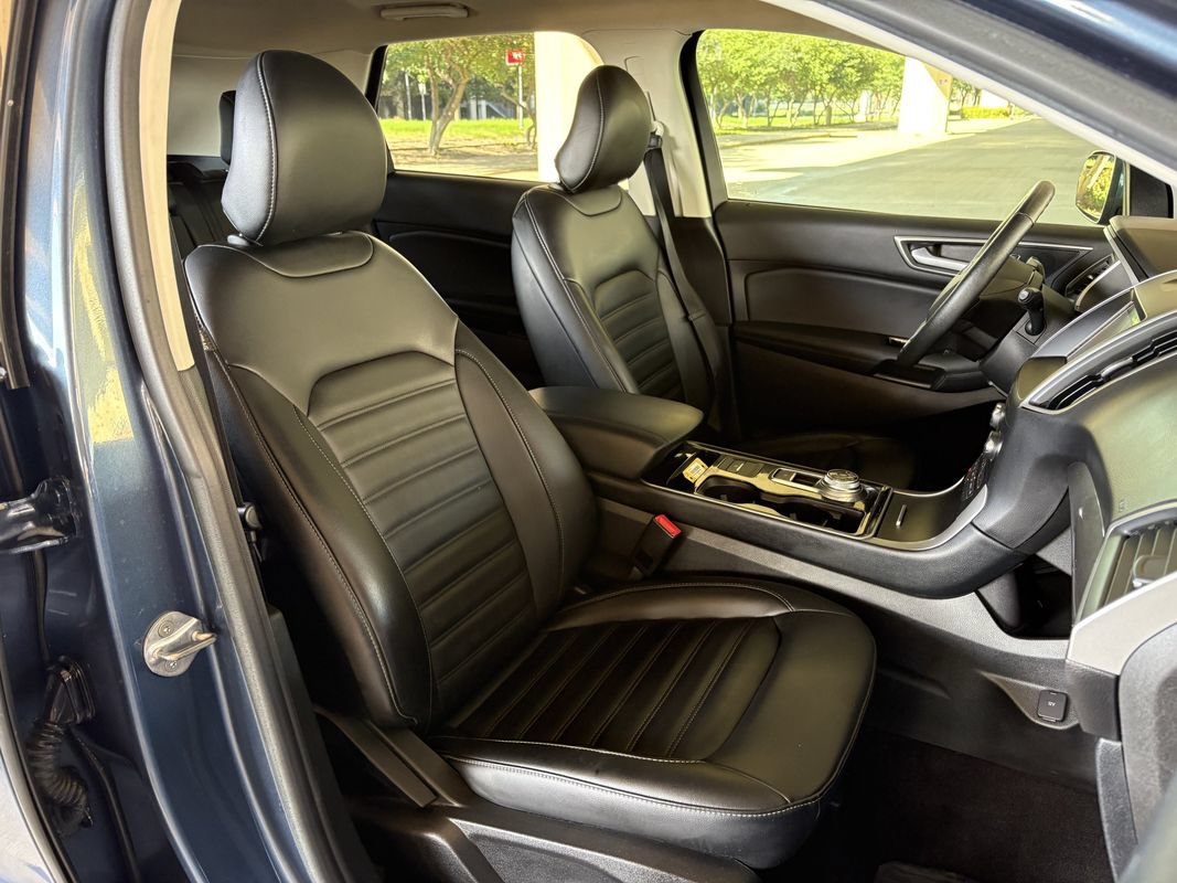 Used 2019 Ford Edge SEL w/ Equipment Group 201A FWD image 30
