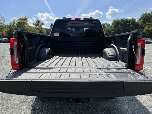 New 2026 Ford F250 Platinum image 26