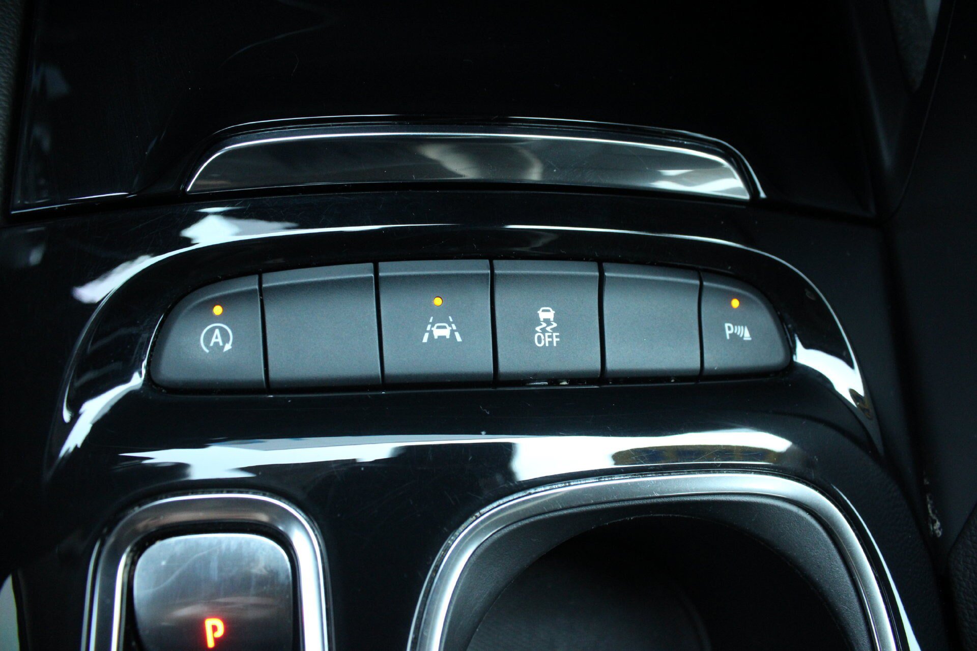 Used 2022 Buick Envision Essence w/ Sport Touring Package FWD image 42