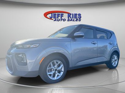 Used 2022 Kia Soul LX w/ Technology Package