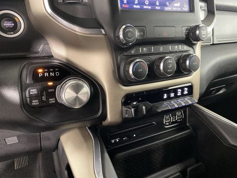 Used 2019 RAM 1500 Laramie w/ Sport Appearance Package AWD/4WD image 29