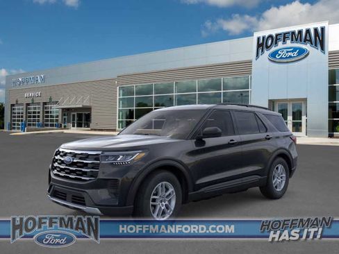 New 2026 Ford Explorer Active image 4