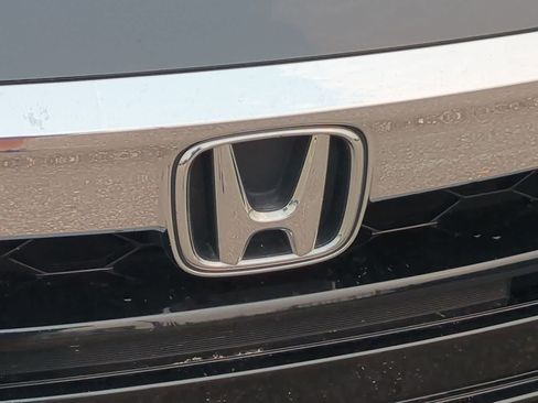 Used 2019 Honda Accord EX-L image 11