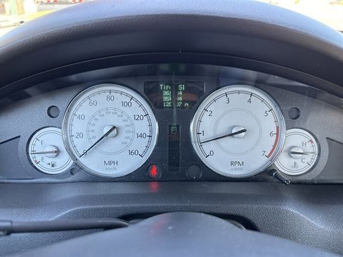 Used 2006 Chrysler 300 C RWD image 42