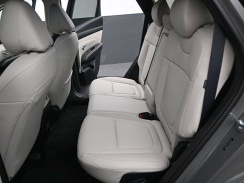 Used 2026 Hyundai Tucson SEL FWD image 12