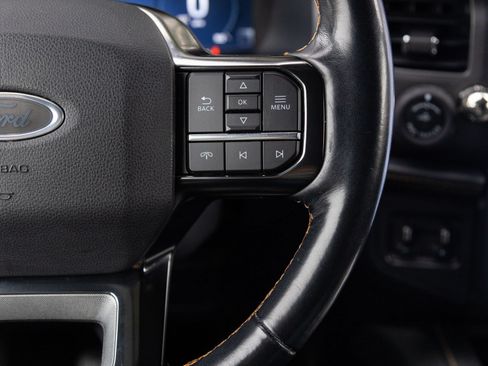 Used 2023 Ford Expedition Platinum AWD/4WD image 16