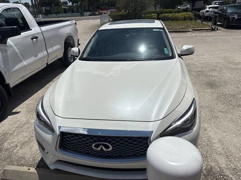 Used 2021 INFINITI Q50 Luxe w/ Seat & Sound Package RWD image 9
