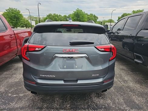 Used 2018 GMC Terrain SLE w/ Driver Convenience Package AWD/4WD image 13