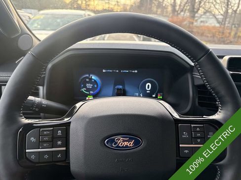 New 2025 Ford F150 Lightning Platinum AWD/4WD image 39