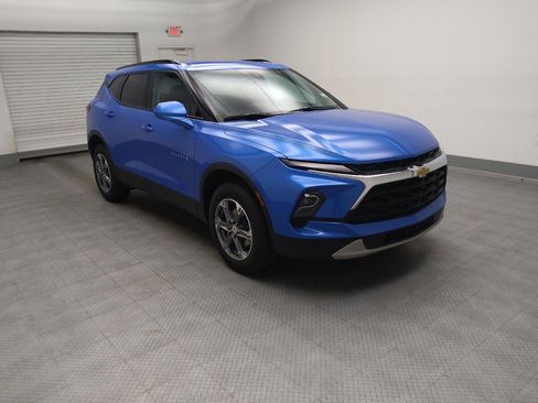 Used 2024 Chevrolet Blazer LT w/ Convenience Package FWD image 13
