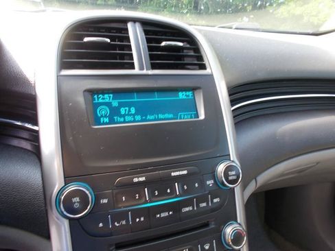 Used 2016 Chevrolet Malibu LS w/ Protection Package FWD image 31
