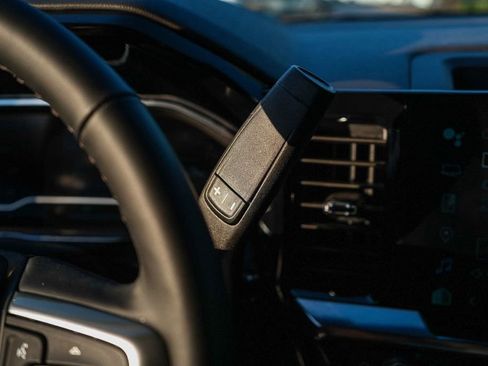 New 2025 Chevrolet Silverado 1500 LT AWD/4WD image 19