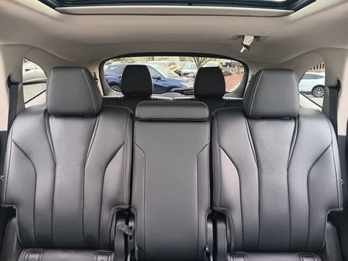 Used 2023 Acura MDX SH-AWD w/ Technology Package image 14