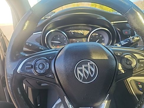 Used 2019 Buick Envision Essence image 19