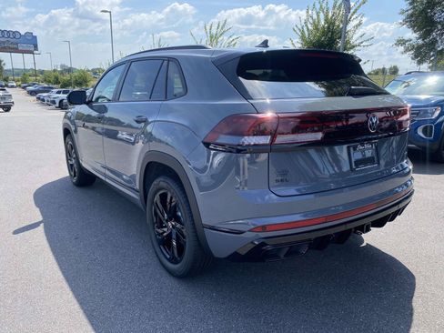 New 2026 Volkswagen Atlas Cross Sport SEL R-Line AWD/4WD image 5