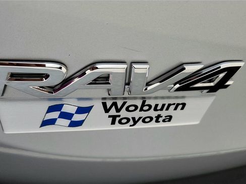 Used 2015 Toyota RAV4 LE image 25