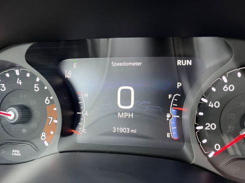 Used 2025 Jeep Compass Trailhawk w/ Trailer Tow Group image 40