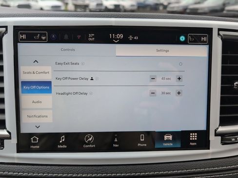 New 2026 Chrysler Pacifica Limited image 68