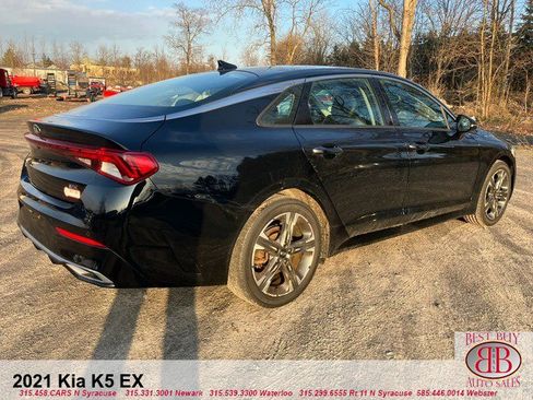 Used 2021 Kia K5 EX w/ EX Premium Package FWD image 7