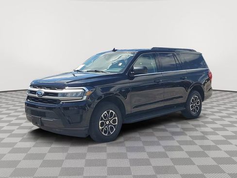Certified 2024 Ford Expedition Max XLT image 2
