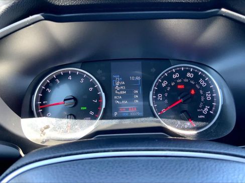 Used 2022 Toyota RAV4 XLE Premium FWD image 26