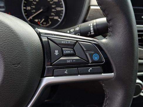 Certified 2024 Nissan Altima 2.5 SV w/ SV Premium Package FWD image 21