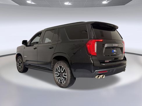 Used 2024 GMC Yukon AT4 w/ AT4 Premium Package AWD/4WD image 3