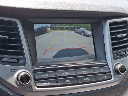 Used 2018 Hyundai Tucson SEL AWD/4WD image 17